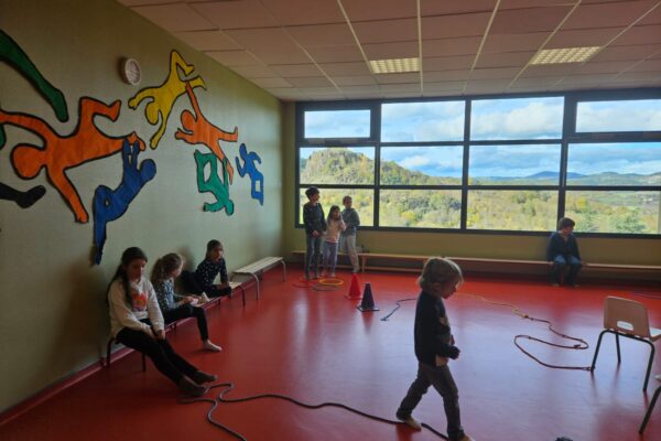 WhatsApp Image 2025-10-20 à 15.01.43_d8722d62 WhatsApp Image 2025-10-20 à 15.01.43_d8722d62