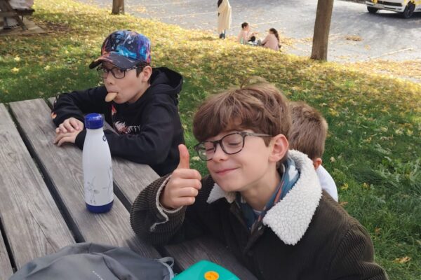 WhatsApp Image 2025-10-20 à 16.12.36_e75b44da WhatsApp Image 2025-10-20 à 16.12.36_e75b44da