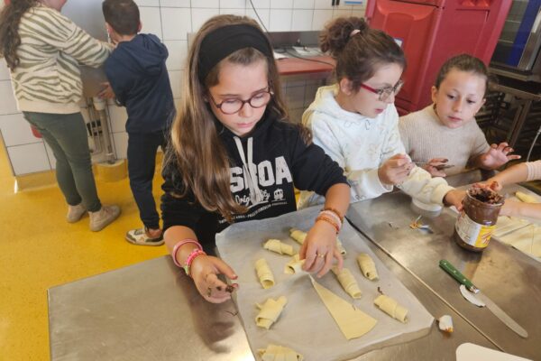 WhatsApp Image 2025-10-22 à 10.34.47_cbd5fcc7 WhatsApp Image 2025-10-22 à 10.34.47_cbd5fcc7