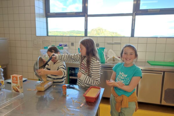 WhatsApp Image 2025-10-23 à 10.51.14_668e171e WhatsApp Image 2025-10-23 à 10.51.14_668e171e