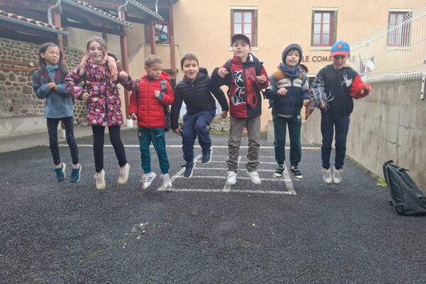 WhatsApp Image 2025-10-27 à 11.58.35_fb30f2c1 WhatsApp Image 2025-10-27 à 11.58.35_fb30f2c1