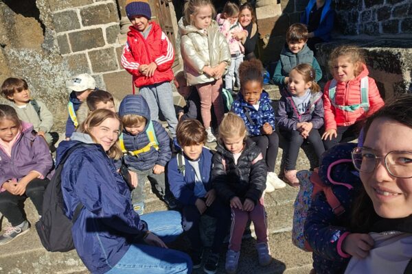 WhatsApp Image 2025-10-28 à 10.38.02_d79e1f73 WhatsApp Image 2025-10-28 à 10.38.02_d79e1f73