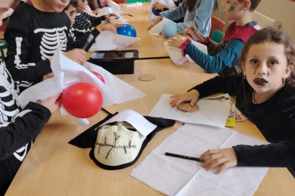 WhatsApp Image 2025-10-31 à 15.23.20_432197d9 WhatsApp Image 2025-10-31 à 15.23.20_432197d9